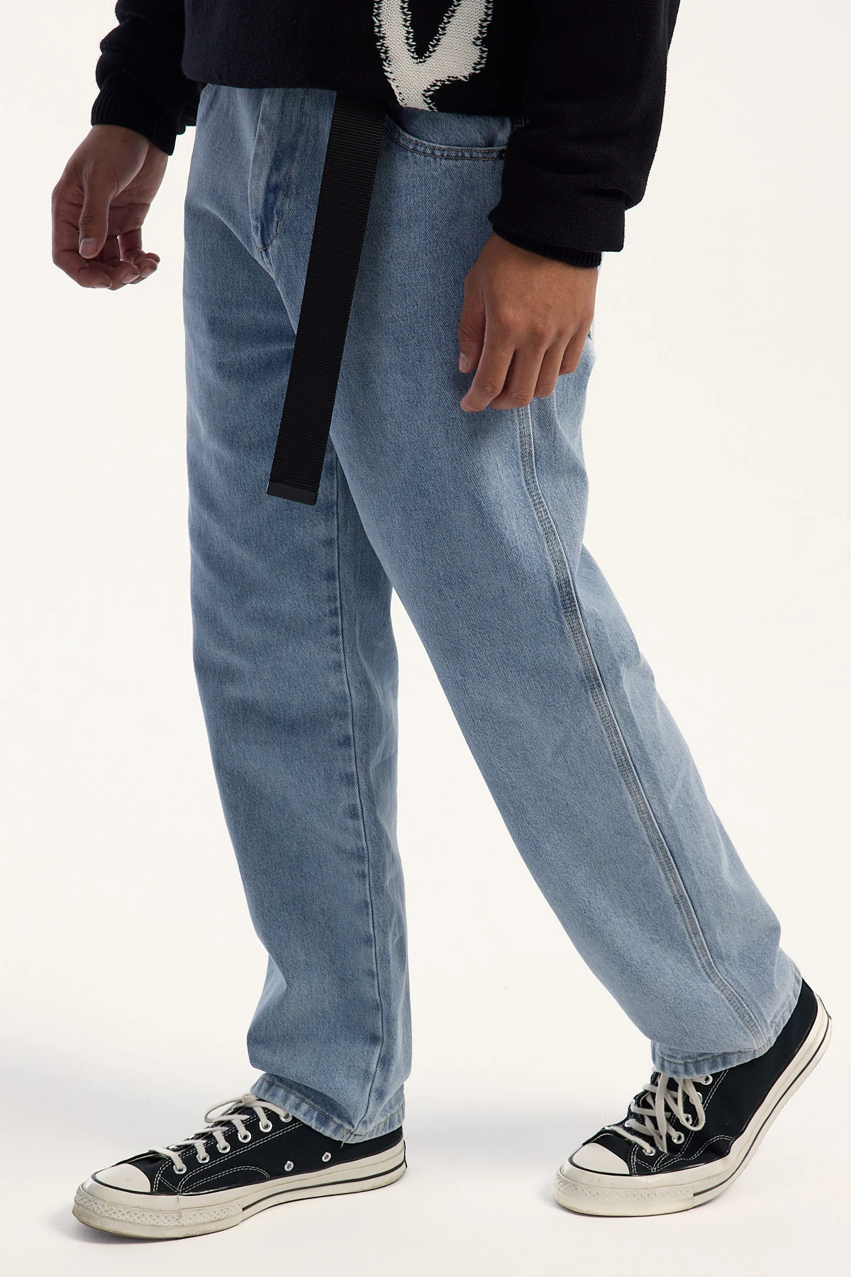 Worship Lounger Jean Worn Blue - Image 3