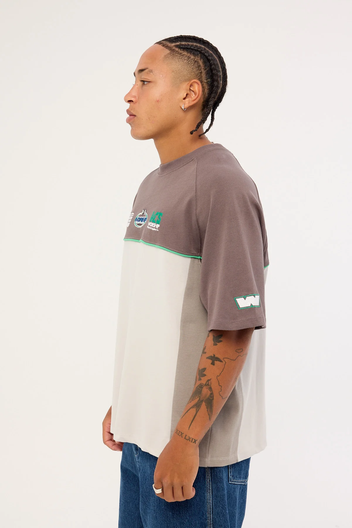 Worship Pit Crew Panel Oversize Raglan Tee Worn Black - Image 3