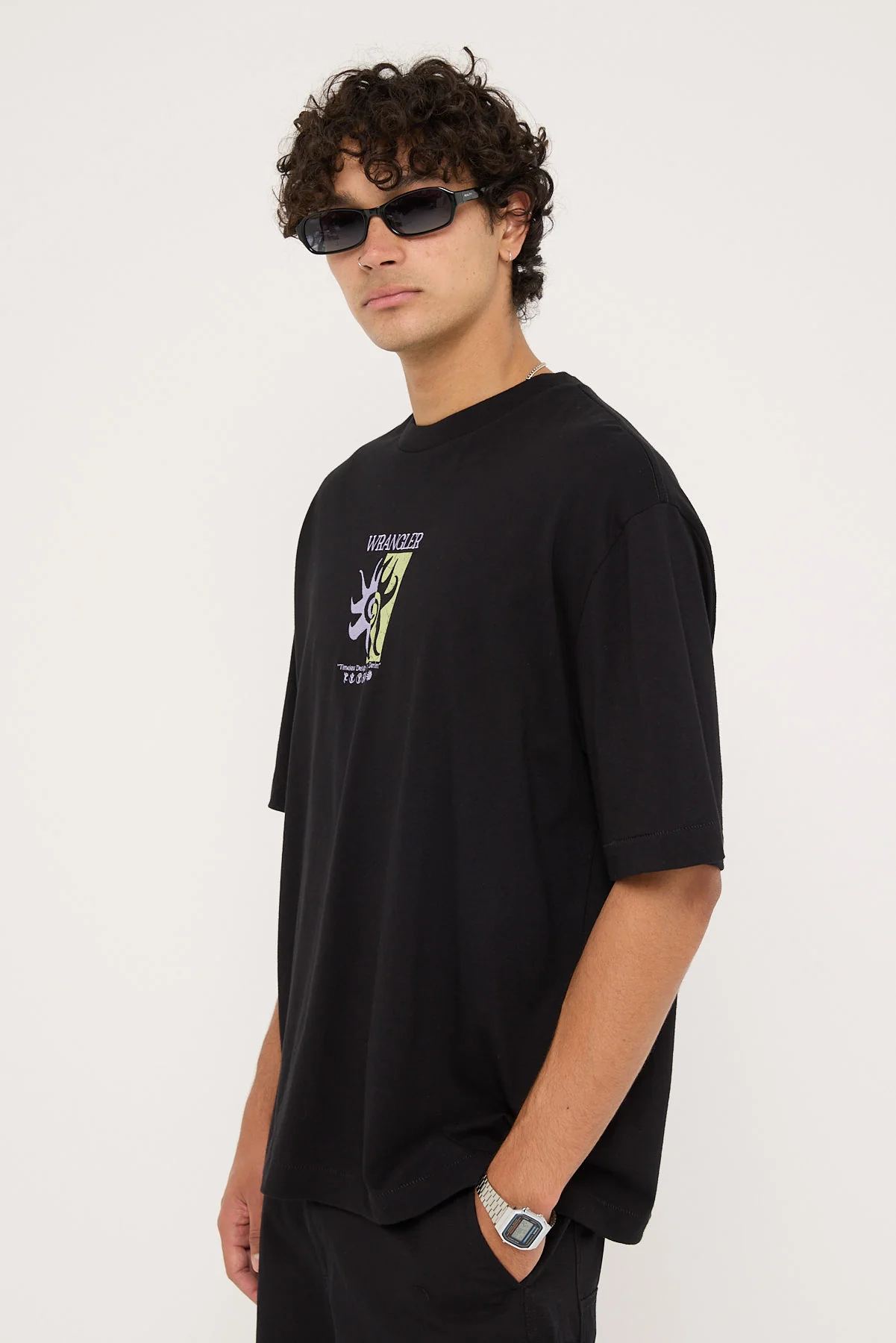 Wrangler Sunflip Boxcar Tee Black - Image 4