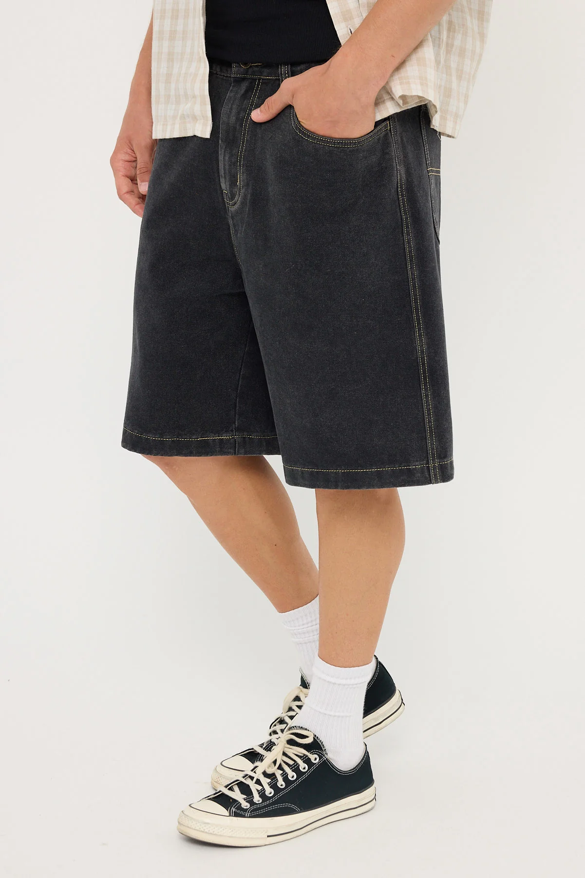 Xlarge Folded Crown Bull Denim Short Double Dye Black - Image 4