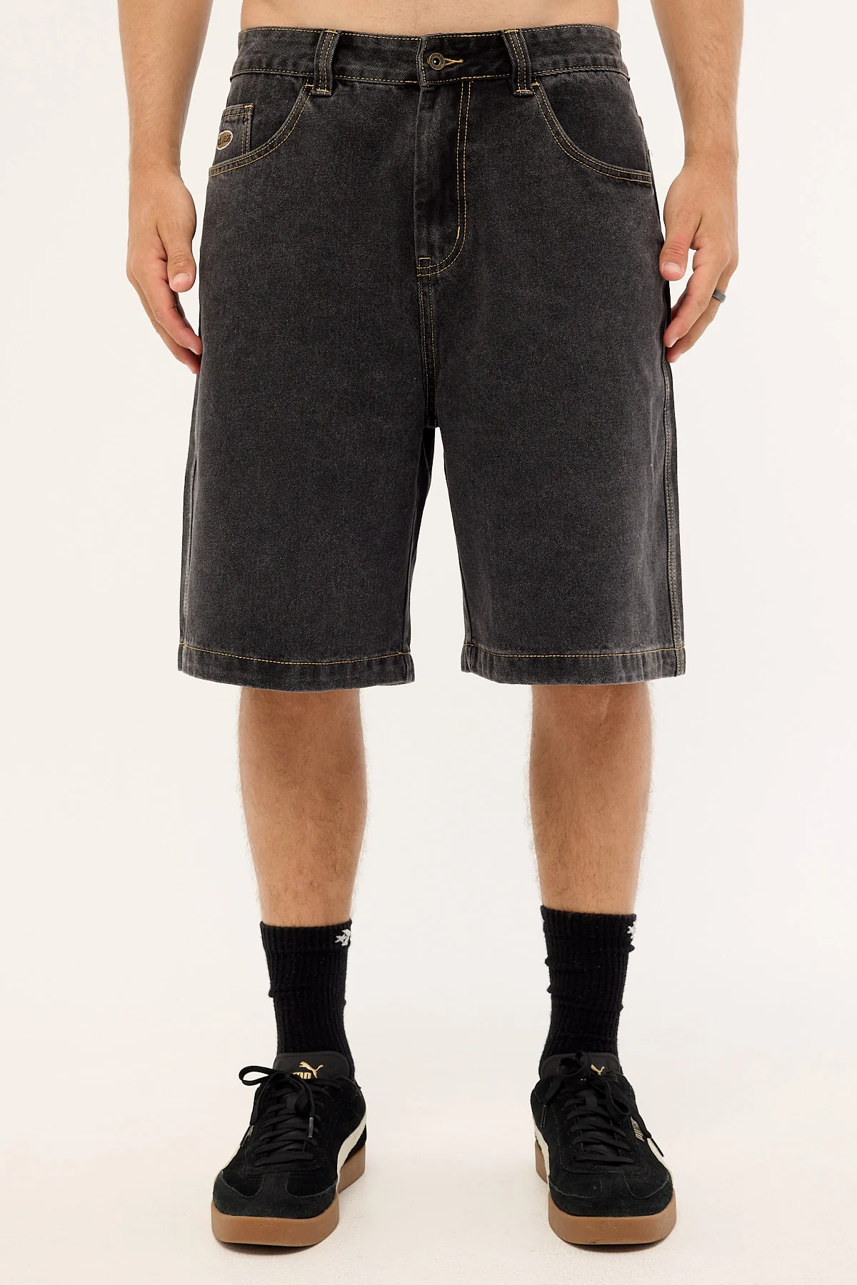 Xlarge Spray Bull Denim 91 Short Washed Black - Image 7