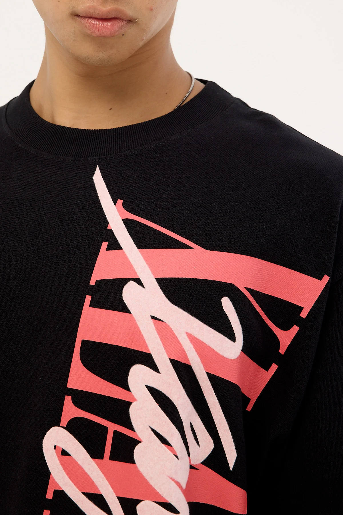 Xlarge Vertical Gorilla Fit Tee Black - Image 3